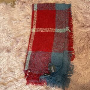 NWT Sylvia Alexander Blanket Scarf